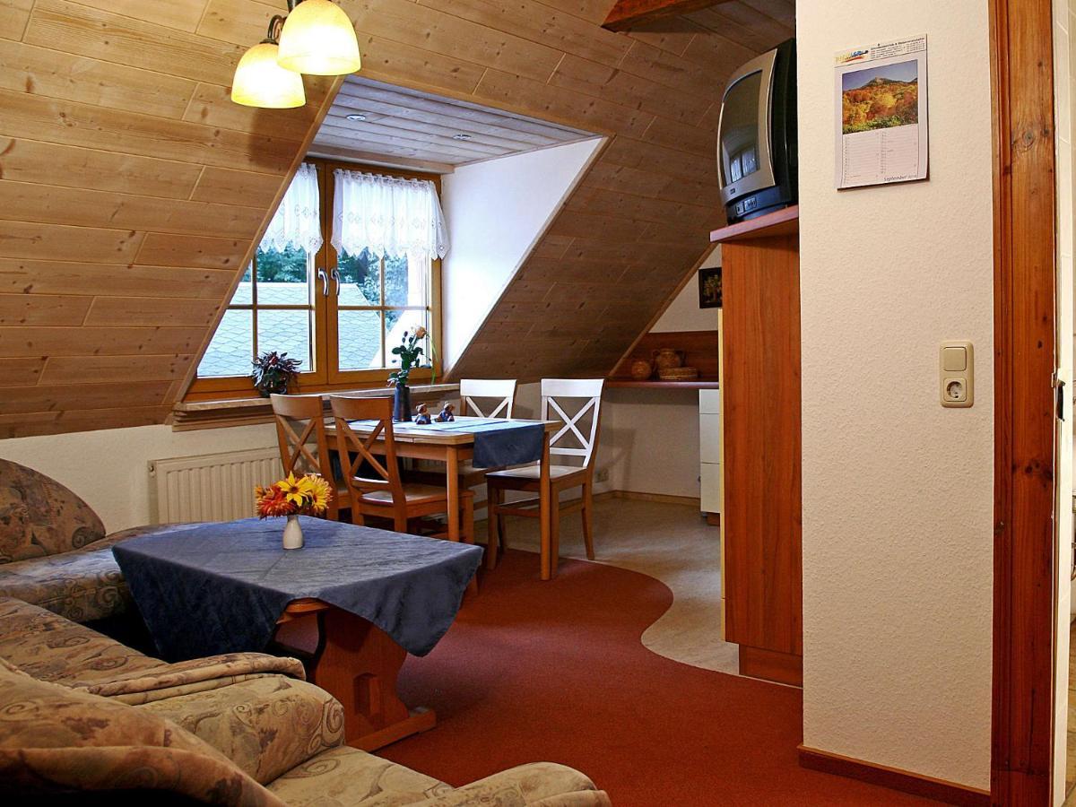 Ferienhof "Alte Foersterei" Knau Buitenkant foto